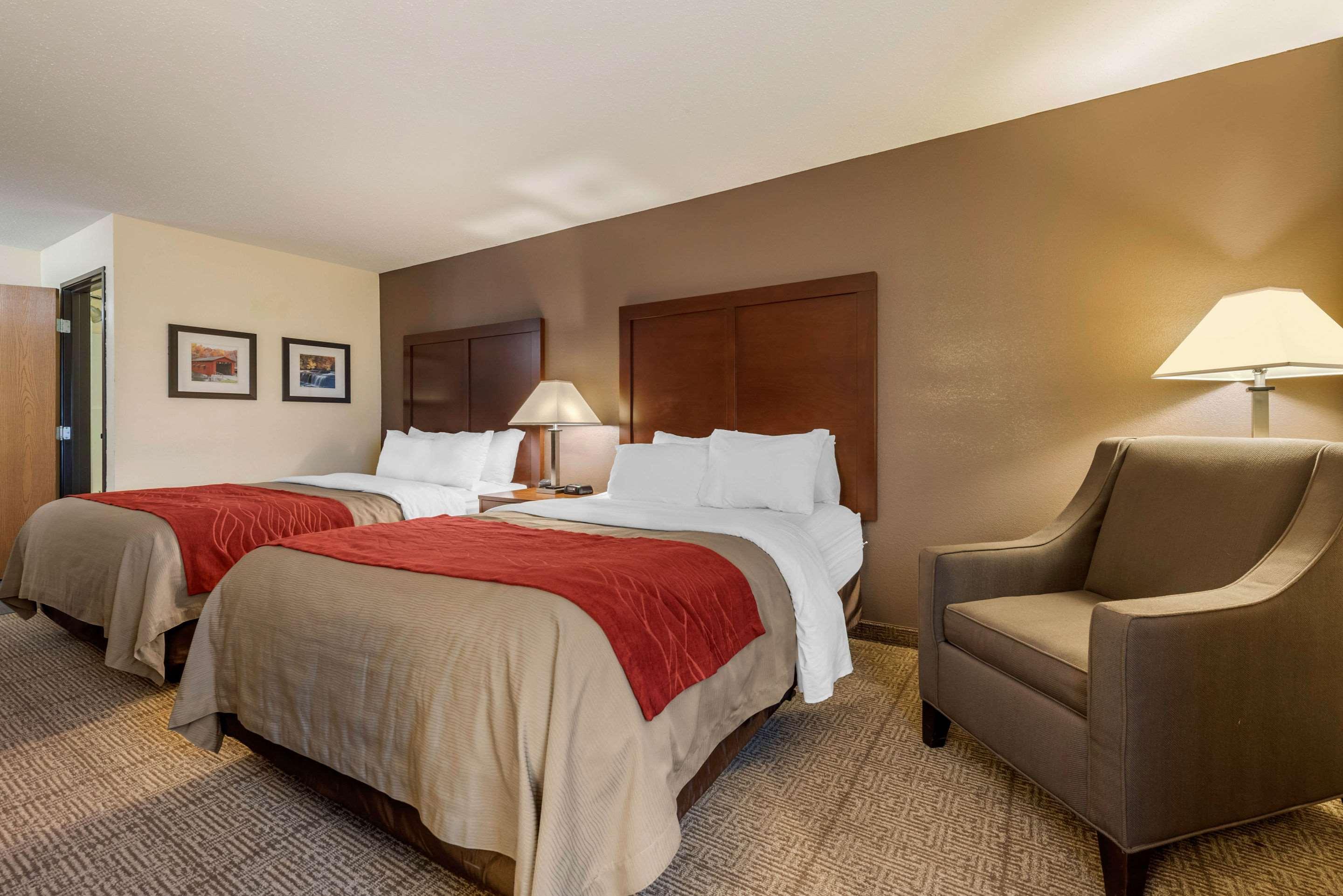Comfort Inn Warren I-69 Εξωτερικό φωτογραφία