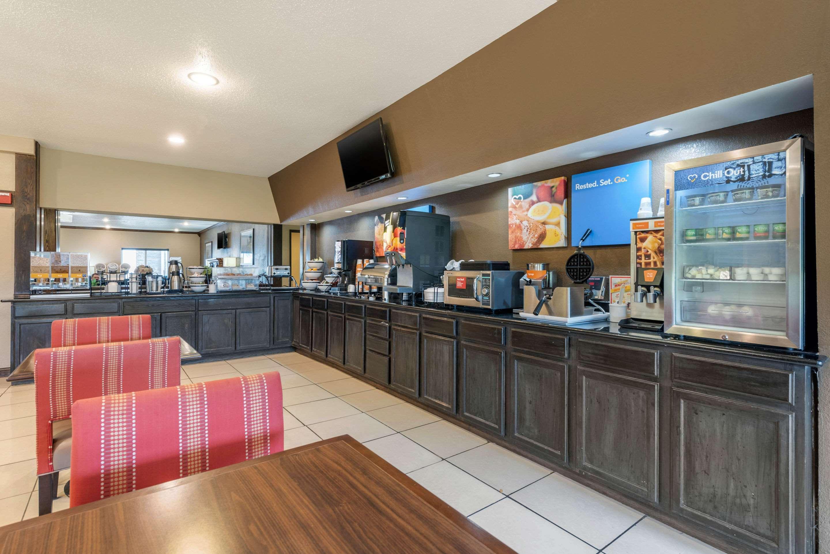 Comfort Inn Warren I-69 Εξωτερικό φωτογραφία