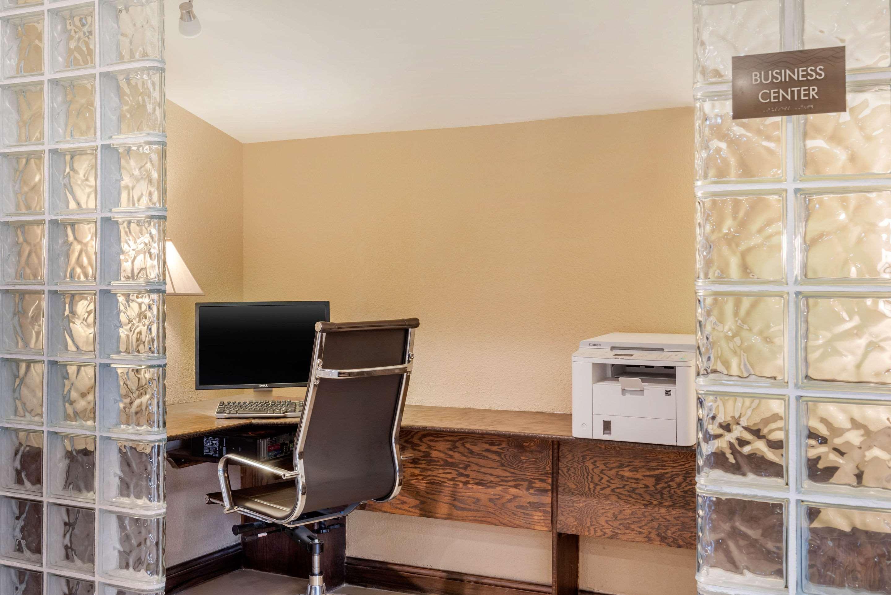 Comfort Inn Warren I-69 Εξωτερικό φωτογραφία