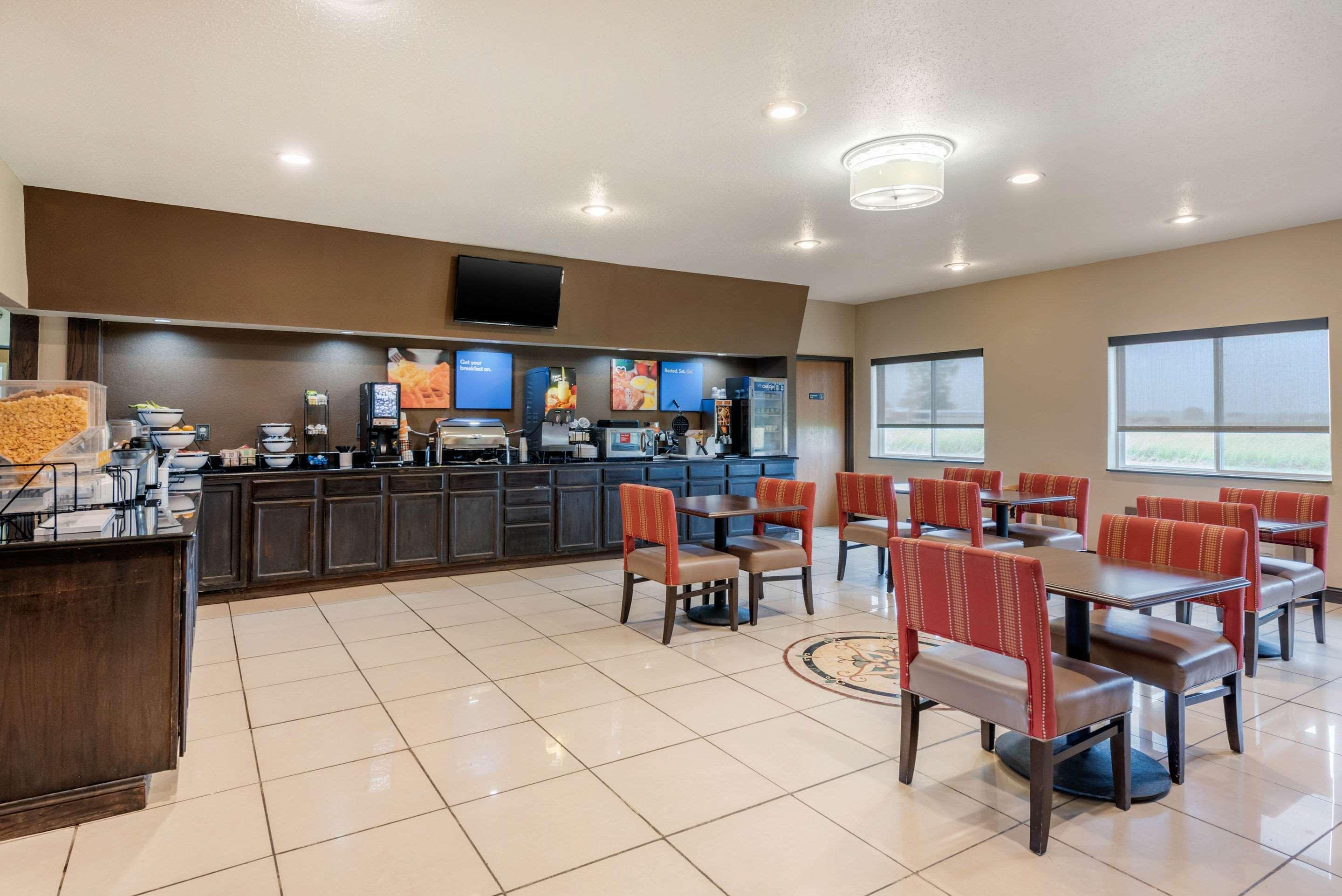 Comfort Inn Warren I-69 Εξωτερικό φωτογραφία