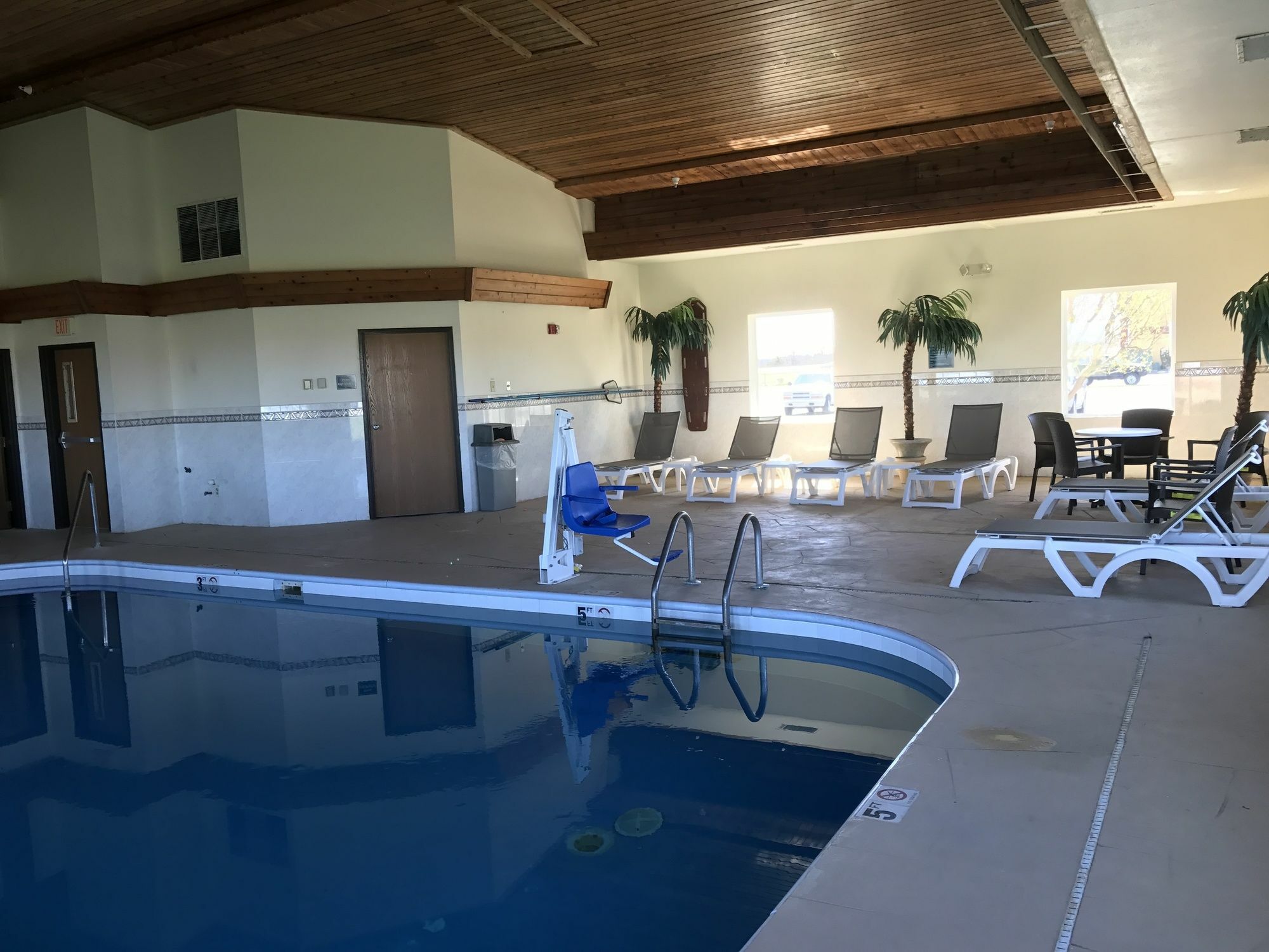 Comfort Inn Warren I-69 Εξωτερικό φωτογραφία
