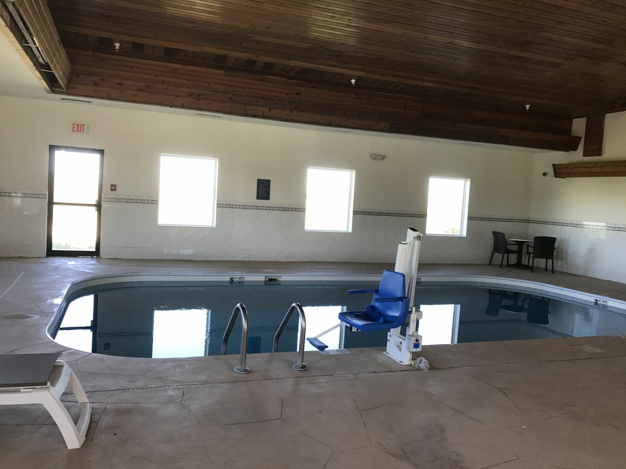 Comfort Inn Warren I-69 Εξωτερικό φωτογραφία